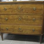 567 1333 CHEST OF DRAWERS